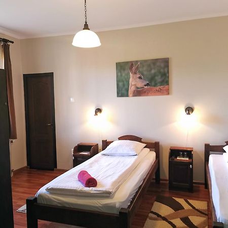 Olimpia Villa Tibod Exteriör bild
