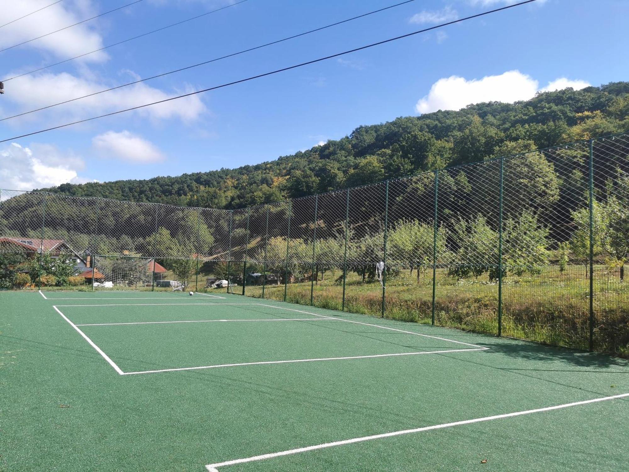 Olimpia Villa Tibod Exteriör bild